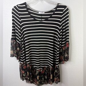 Frumos 3/4 Sleeve Blouse Size Medium NWOT